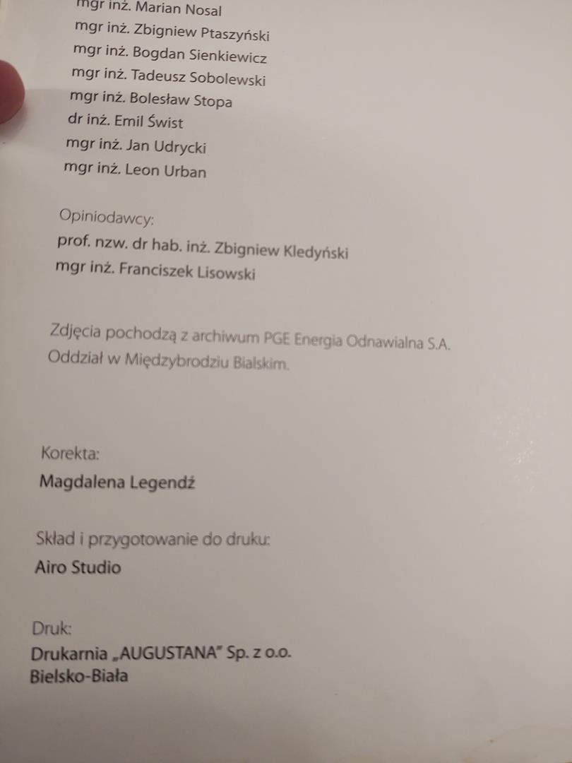 Książka plus medal - Monografia Elektrowni Porąbka-Żar