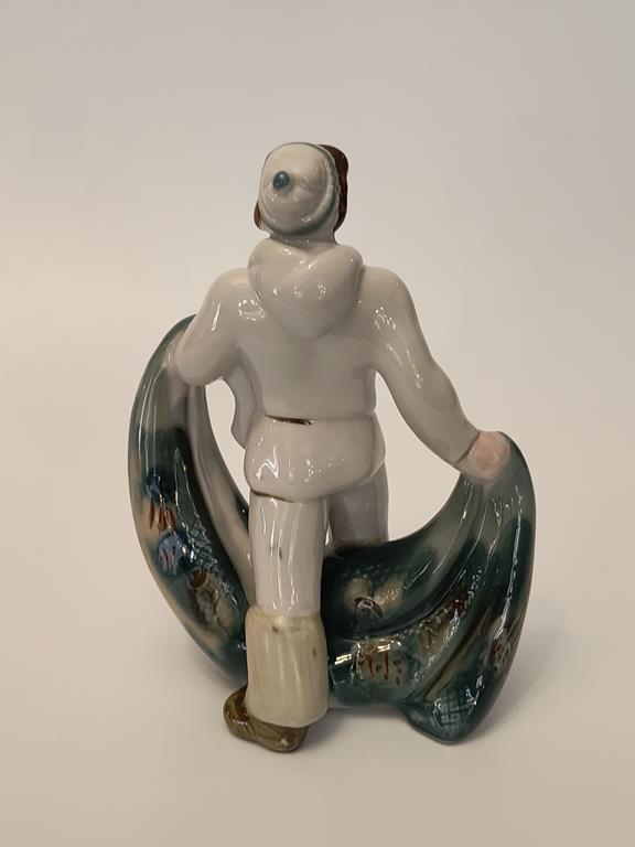 Figurka porcelanowa - rybak, Połonne