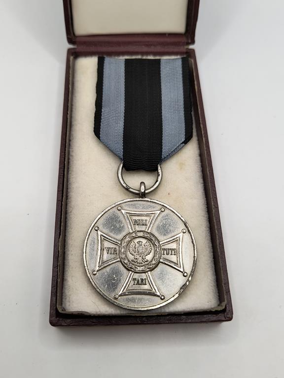 Medal - Virtuti Militari-Zasłużonym Na Polu Chwały 1944