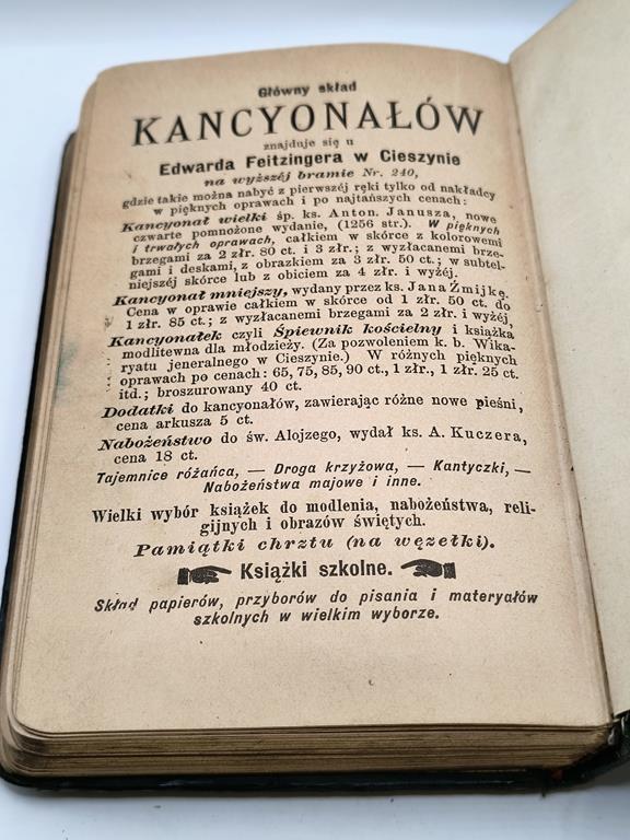 "Kancyonałek katolicki - Śpiewnik kościelny i książeczka modlitewna dla młodzieży