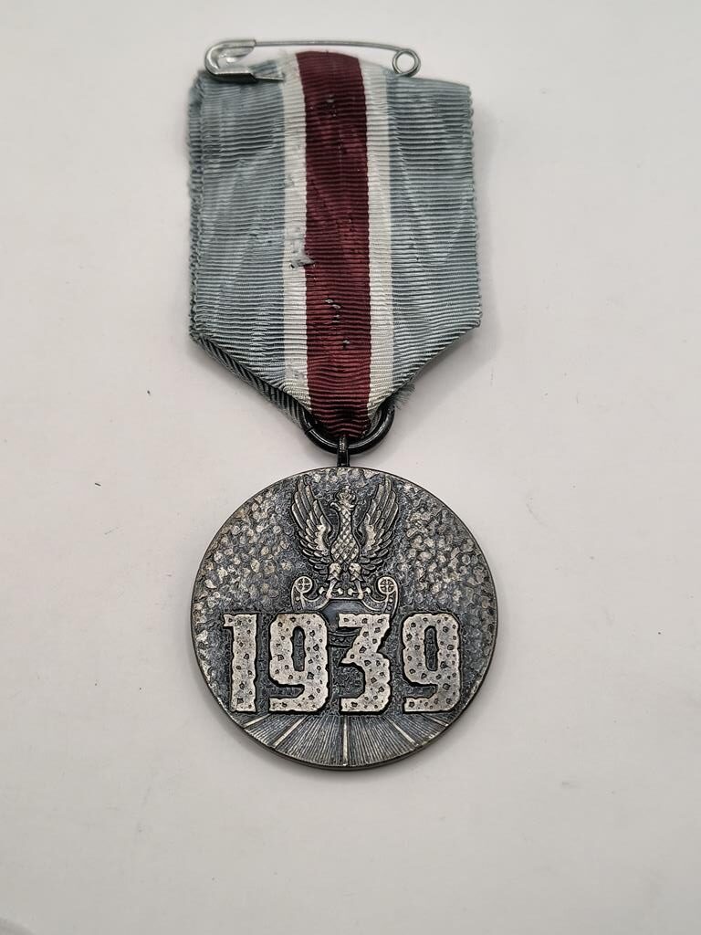 Medal - Za udział w wojnie obronnej 1939