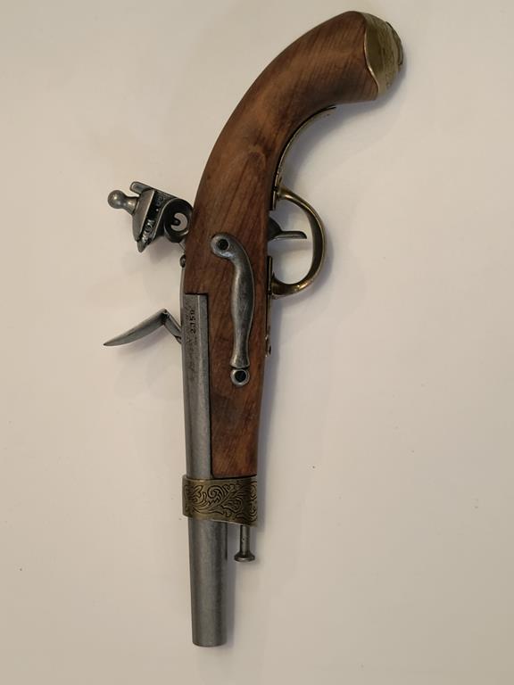 Replika pistoletu kawaleryjskiego z okresu napoleońskiego