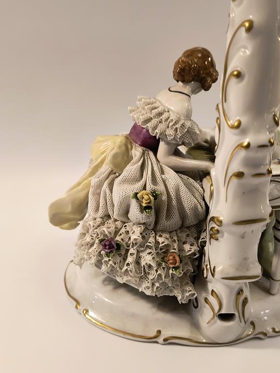 Figurka porcelanowa pianistki, Unterweissbach, Niemcy