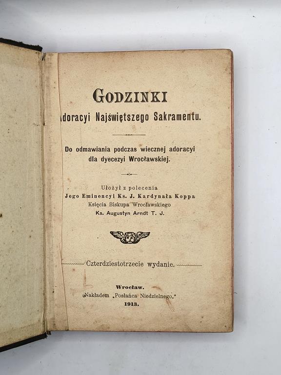 Książeczka "Godzinki Adoracyi Najświętszego Sakramentu" Ks. Augustyn Arndt, 1913 r.