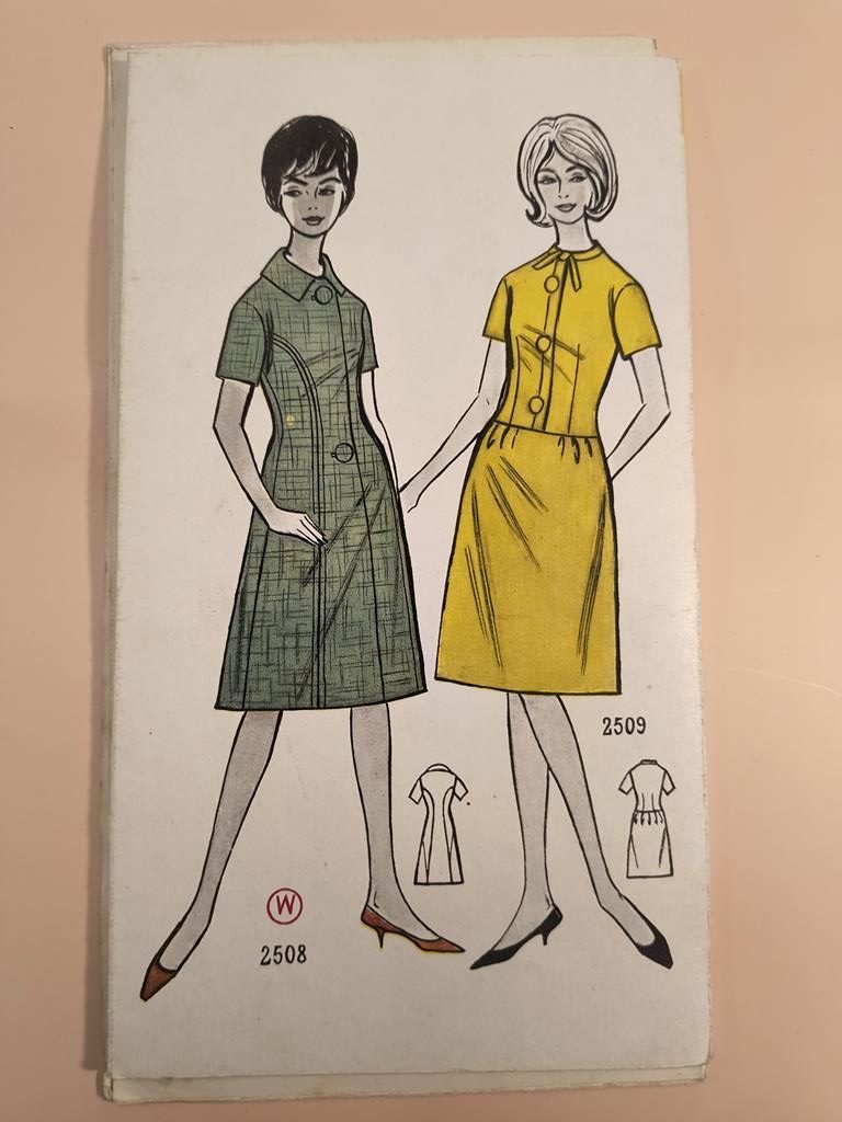 Katalog Świata Mody – Suknie z lekkich wełenek, Lato-Jesień, 1963