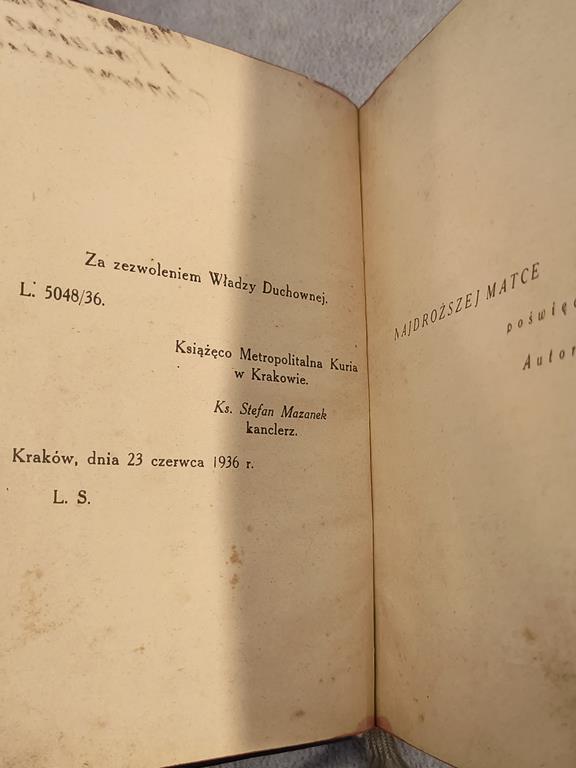 Książeczka "FUNERABLE czyli oficjum za dusze zmarłych dla duchowieństwa i organistów" Roman Wollny, 1937 r.