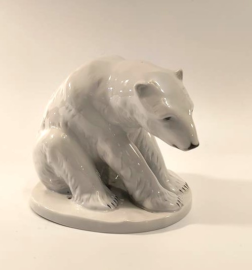 Figurka porcelanowa 'Niedźwiedź polarny' - Bogucice