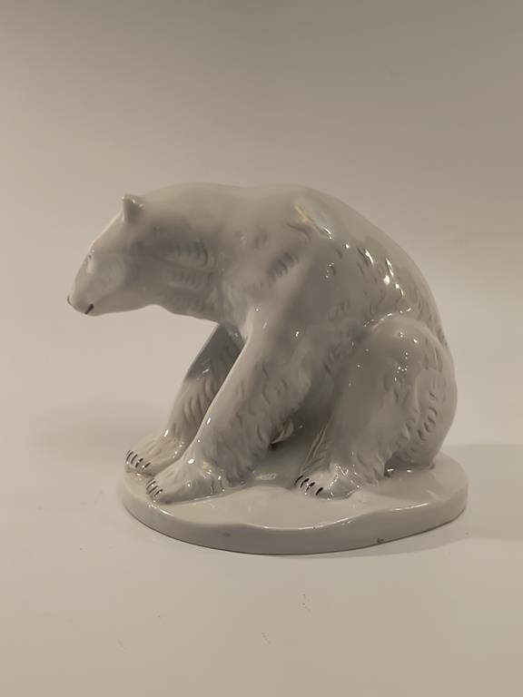 Figurka porcelanowa 'Niedźwiedź polarny' - Bogucice