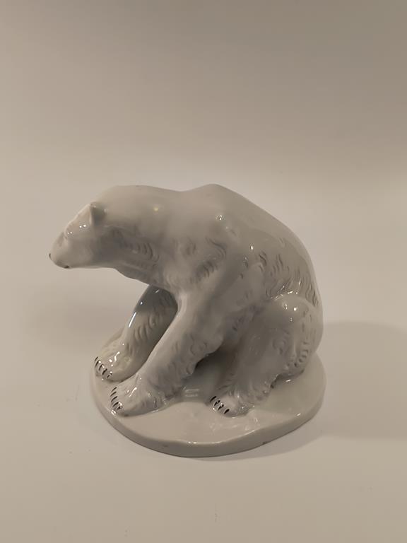 Figurka porcelanowa 'Niedźwiedź polarny' - Bogucice