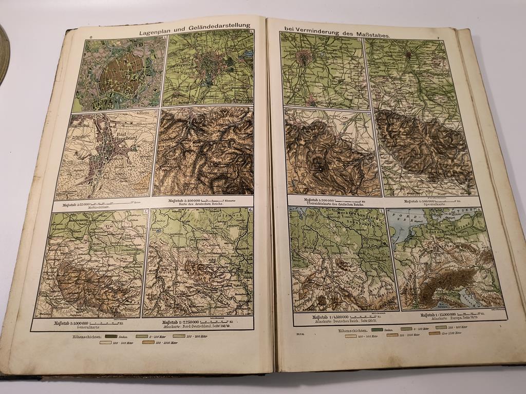 Atlas szkolny dla uczelni wyższych - Diercke. Schulatlas fur hohere lehranstalten, 1915 r.