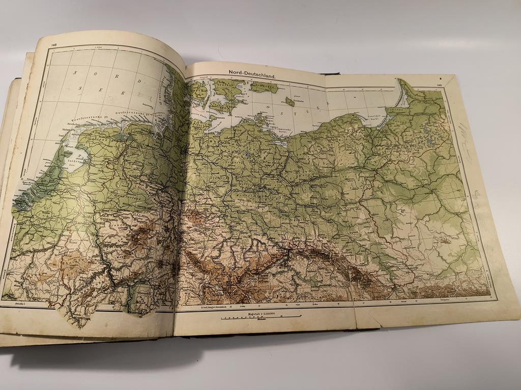 Atlas szkolny dla uczelni wyższych - Diercke. Schulatlas fur hohere lehranstalten, 1915 r.