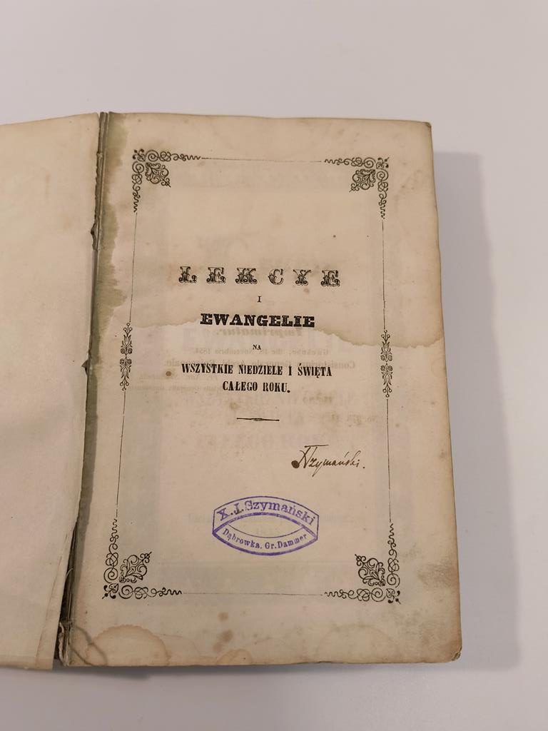 Książeczka "Lekcye i ewangelie na wszystkie niedziele i święta całego roku" przekład X. Jakób Wujek, 1855 r.