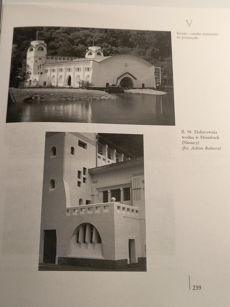 Książka "Architektura przemysłowa Bielska i Białej w latach 1806-1939" Ewa Janoszek