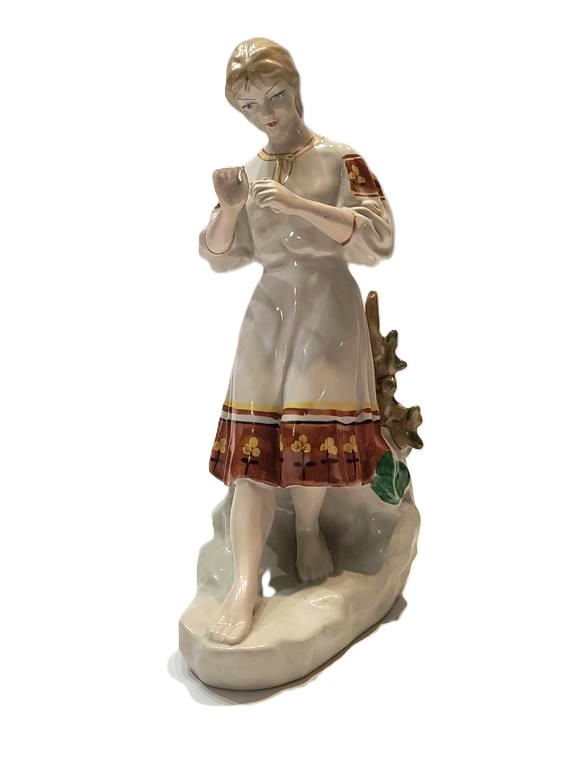 Figurka porcelanowa „Wróżenie z płatków", Połonne