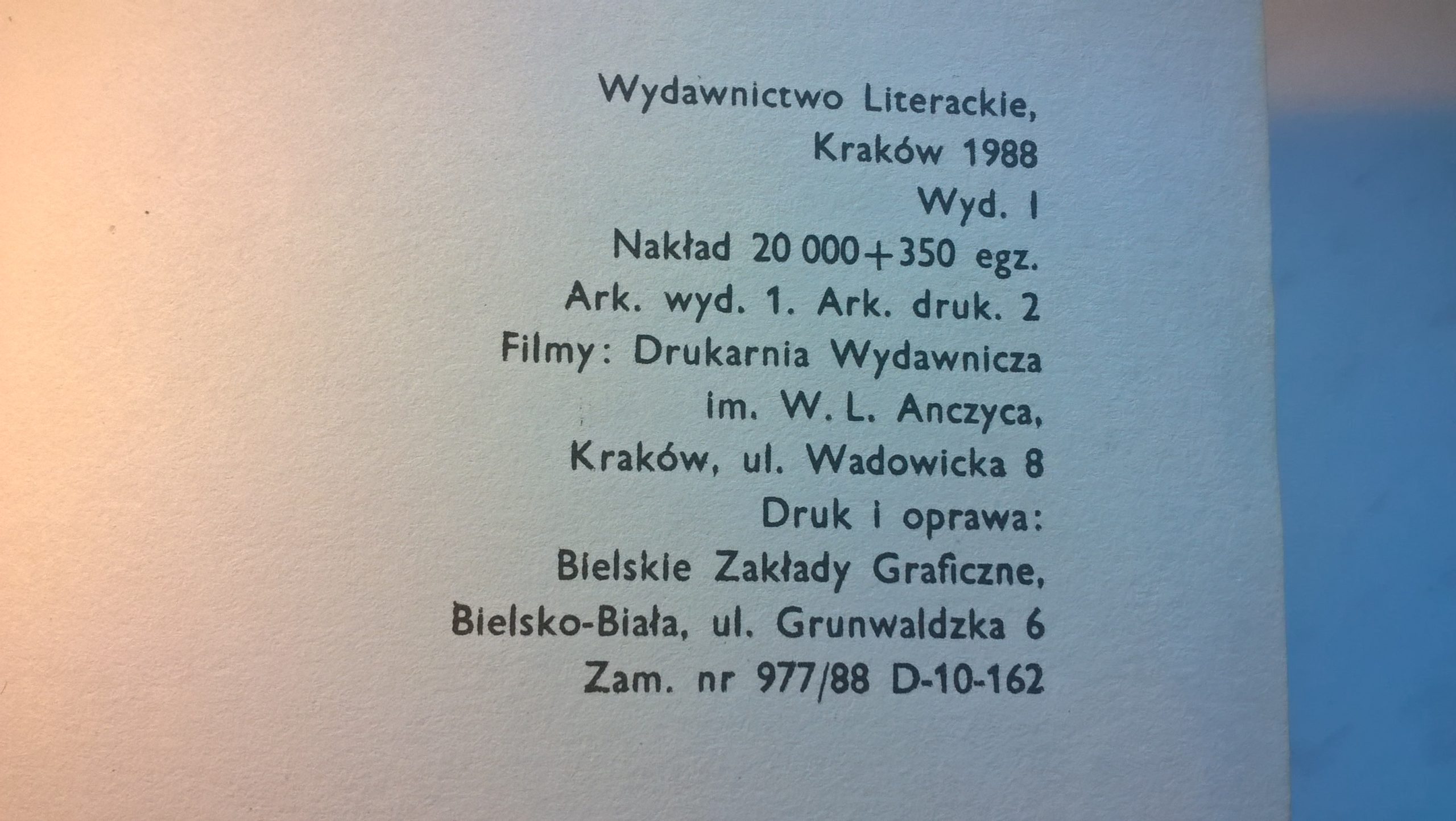 Książka "Z ponad" Julian Przyboś i Władysław Strzemiński, 1930 r. - reprint 1988 r.