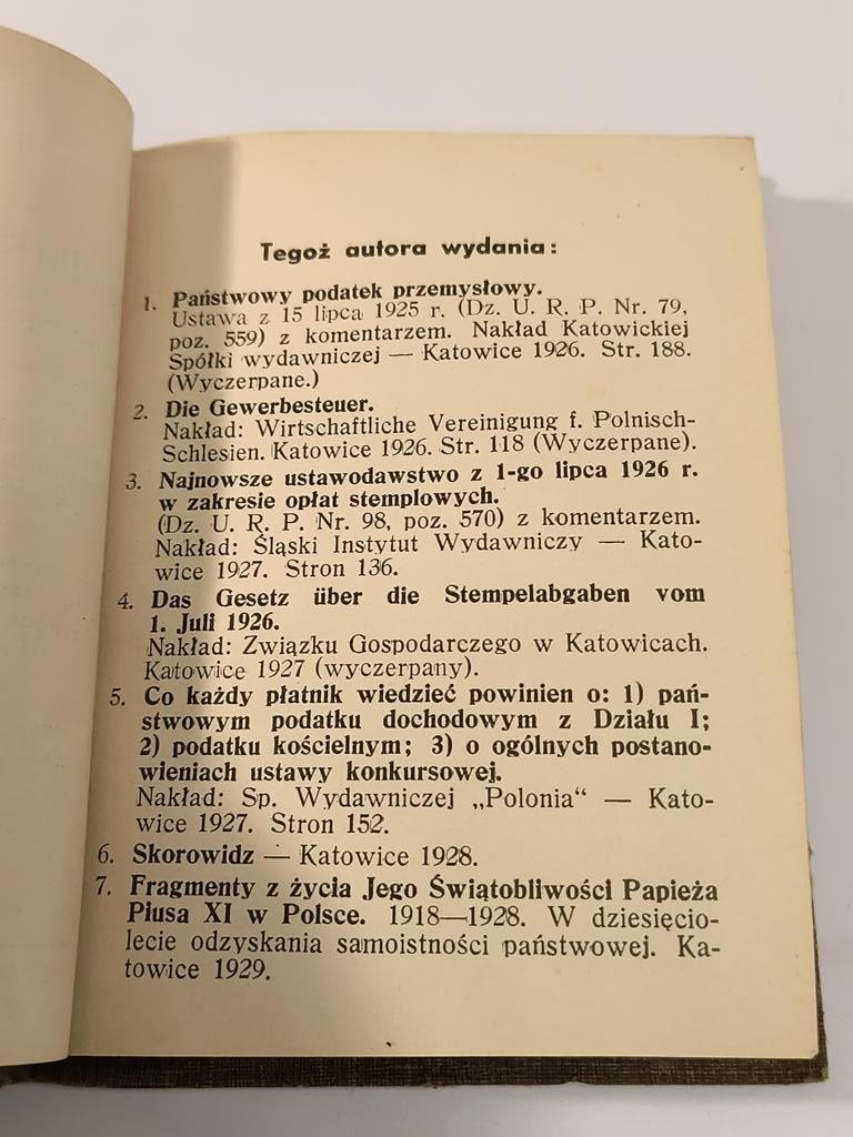 Książka "Opodatkowanie dochodów ..." Jan Benisz, 1932 r. - z dedykacją od autora dla posła Edwarda Rybarza