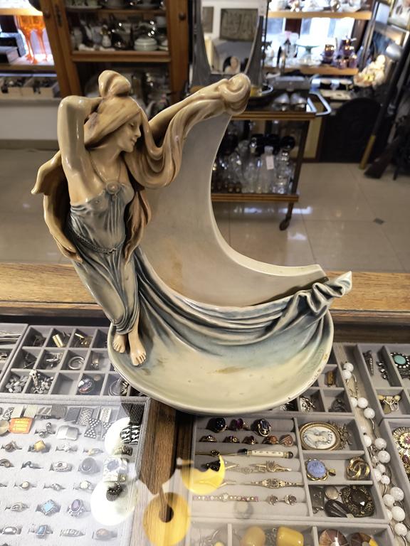 Ceramiczna podstawa lustra - secesja, 1900 r.?