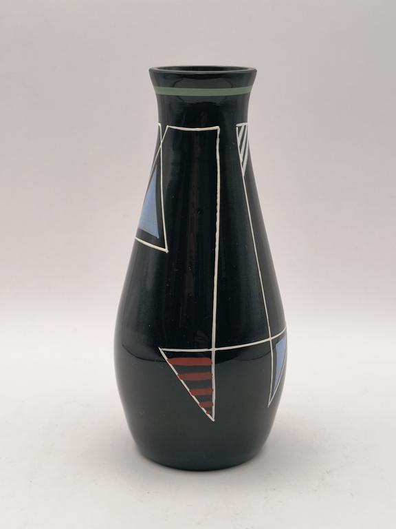 Wazonik szklany czarny - Art Deco, ok. 1930 r.