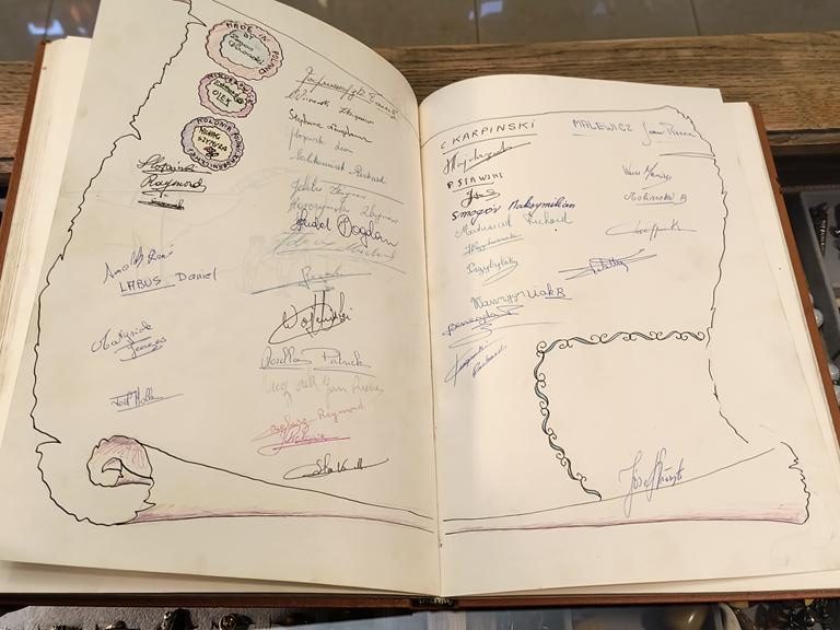Kronika Kolonii Polonii Zagranicznej w Mikuszowicach - Rok 1966 - obchody Tysiąclecia Państwa Polskiego