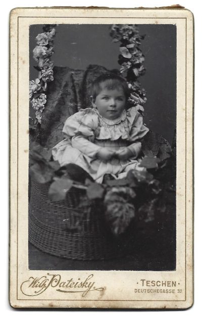 Zdjęcie dziecka - fot. Wilhelm Pateisky, Teschen (Cieszyn)