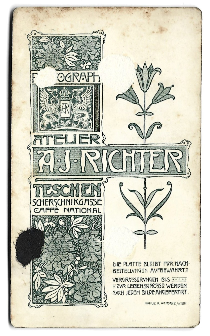 Zdjęcie małego dziecka – fot. A. J. Richter – Teschen (Cieszyn)
