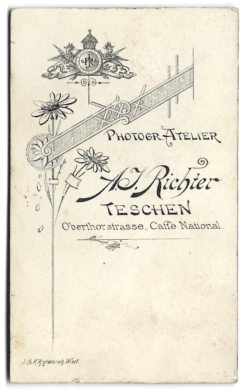 Zdjęcie portretowe mężczyzny - Photogr. Atelier A. J. RICHTER – Teschen (Cieszyn)