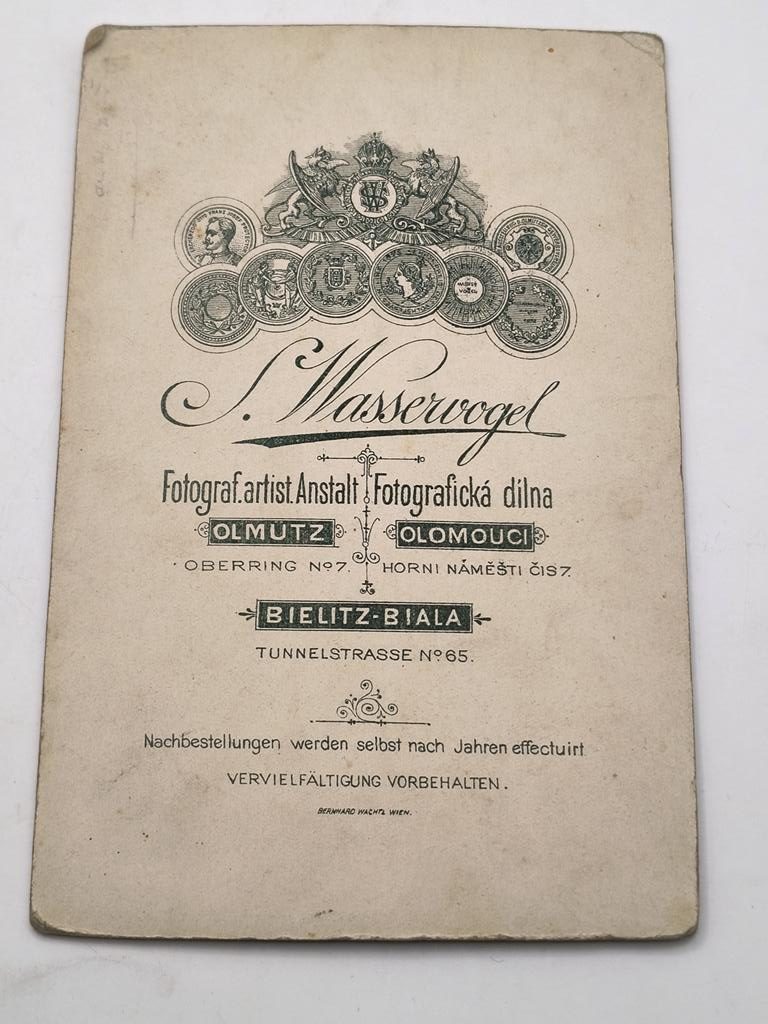 Zdjęcie rodzinne - fot. S. Wasservogel, Olmütz-Bielitz (Ołomuniec-Bielsko)