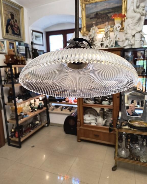 Stara lampa wisząca