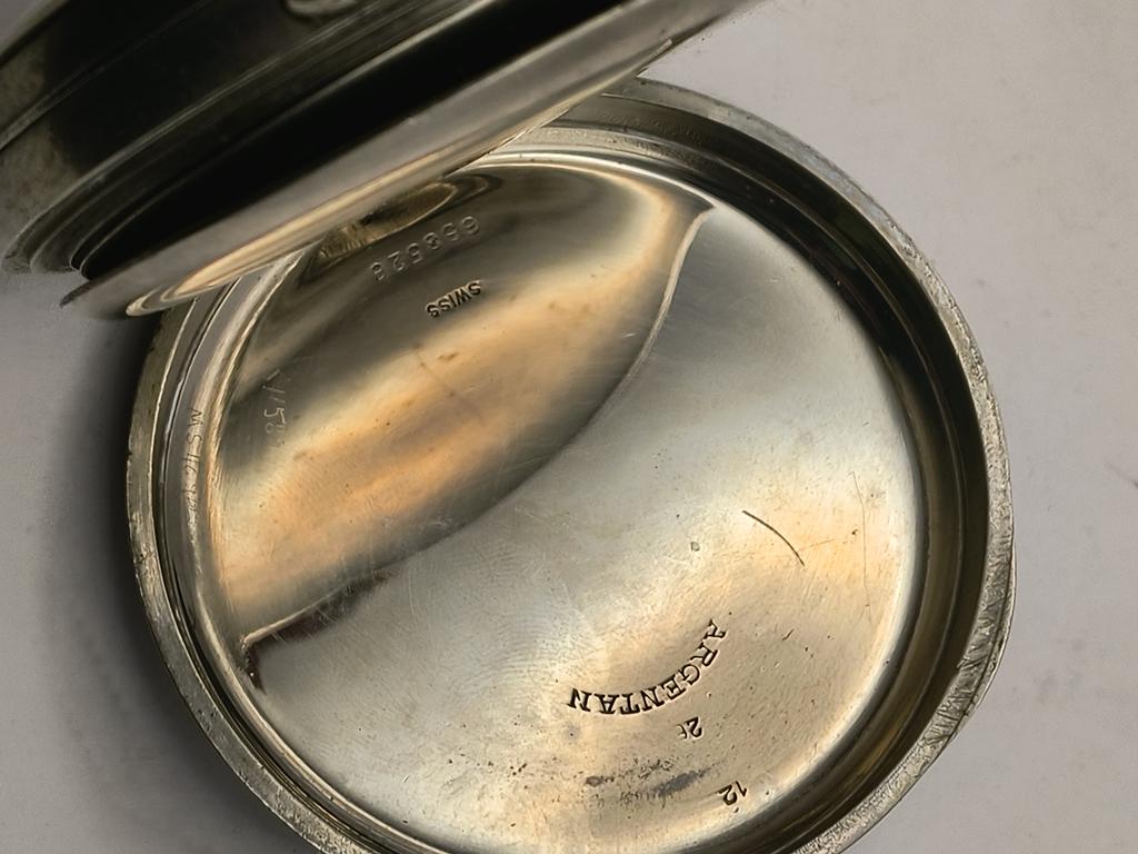 Zegarek kieszonkowy DOXA - duży rozmiar