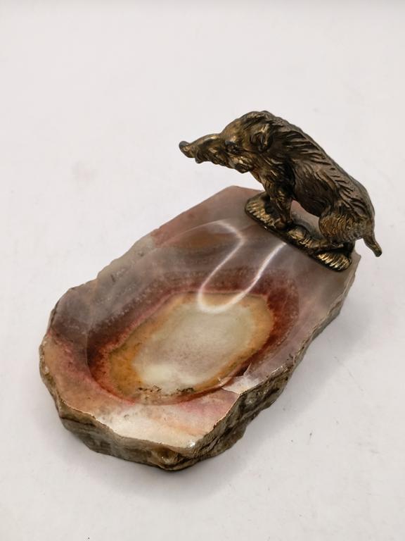 Popielnica z dzikiem