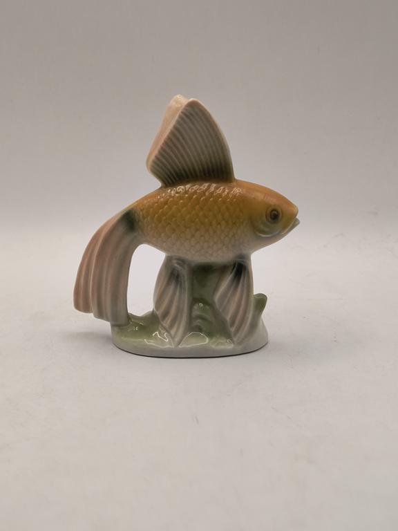 Figurka porcelanowa ryba