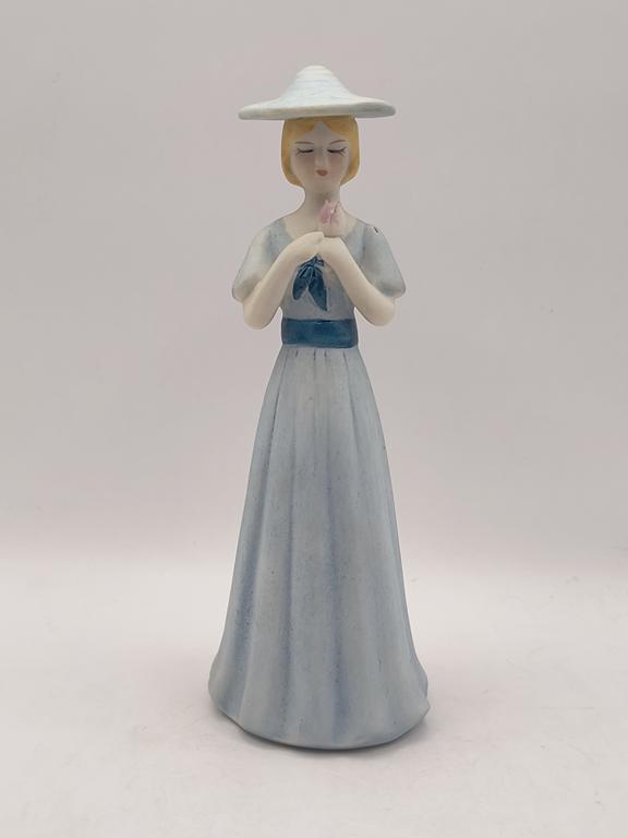 Figurka porcelanowa - kobieta w kapeluszu