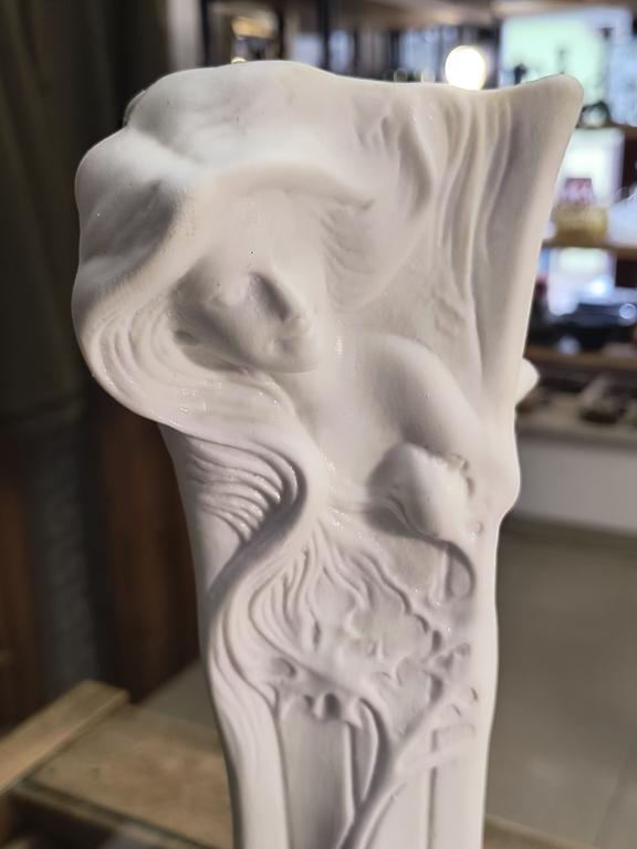 Wazon porcelanowy - secesja