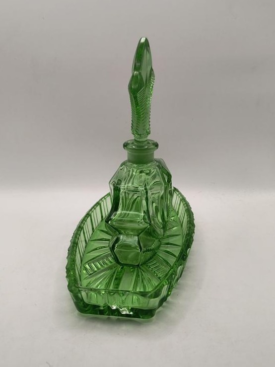 Zielony zestaw toaletowy, szklany - ART DECO