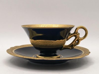 Filiżanka porcelanowa kobaltowa – JLMENAU Graf Von Henneberg Porzellan, Echt Kobalt - Niemcy
