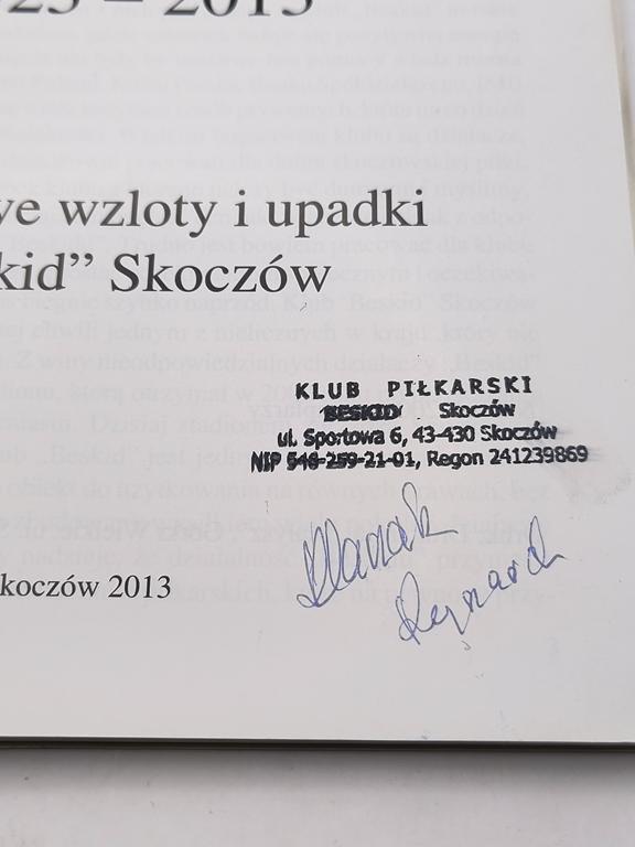 Książka "90 lat piłki nożnej w Skoczowie 1923-2013"