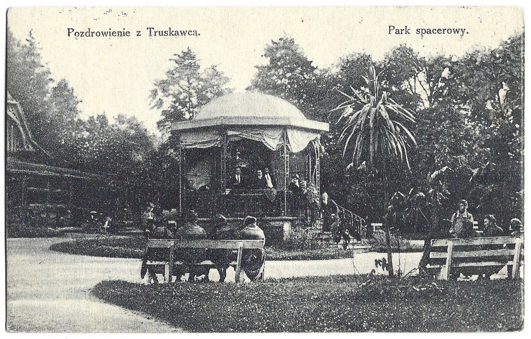 Pocztówka - Pozdrowienie z Truskawca. Park spacerowy, 1923 r. - Kresy wschodnie
