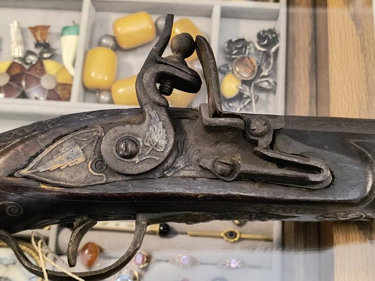 Pistolet skałkowy, XIX w.
