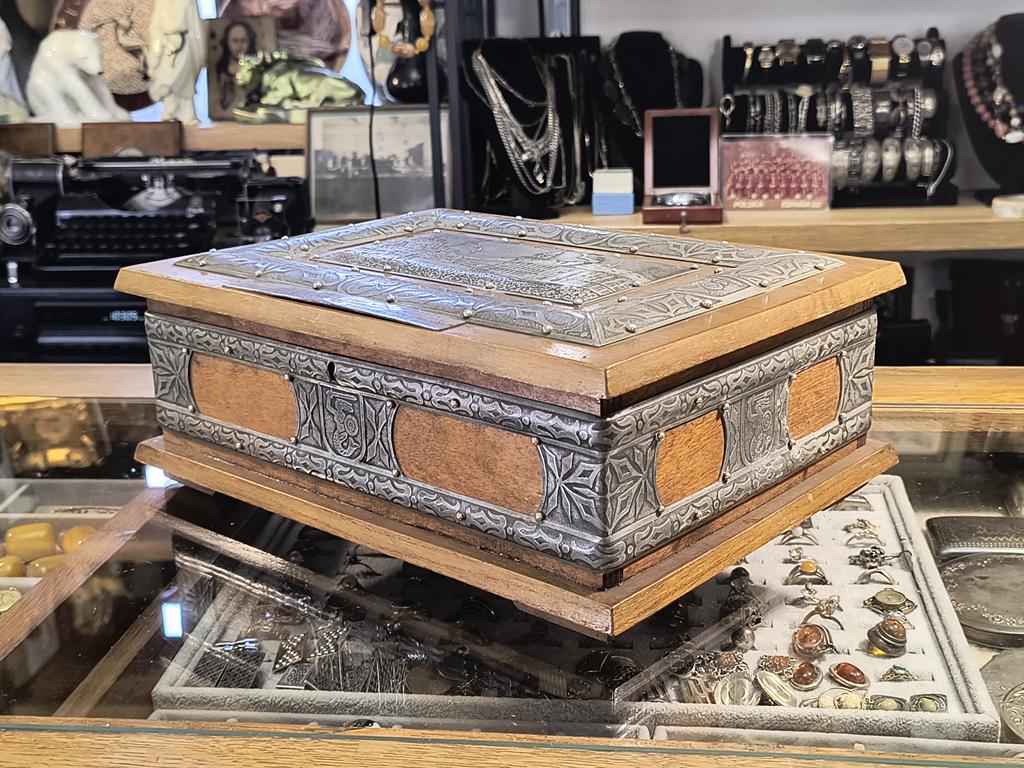 Drewniana szkatułka VARSOVIA - Warszawa - Spółdzielnia Żoliborz Z. Czarkowski