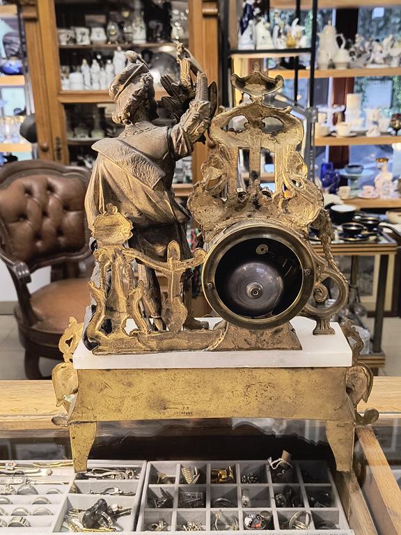 Zegar kominkowy figuralny - Francja