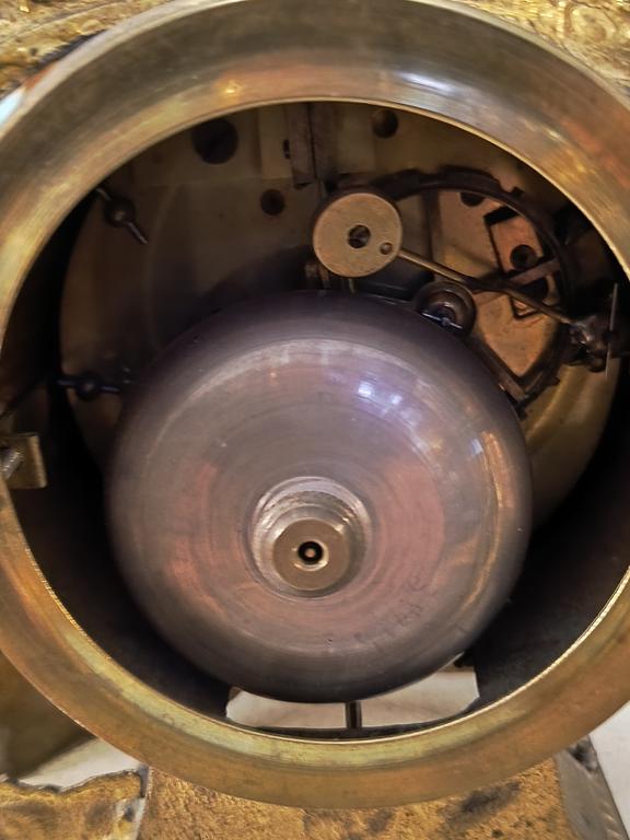 Zegar kominkowy figuralny - Francja