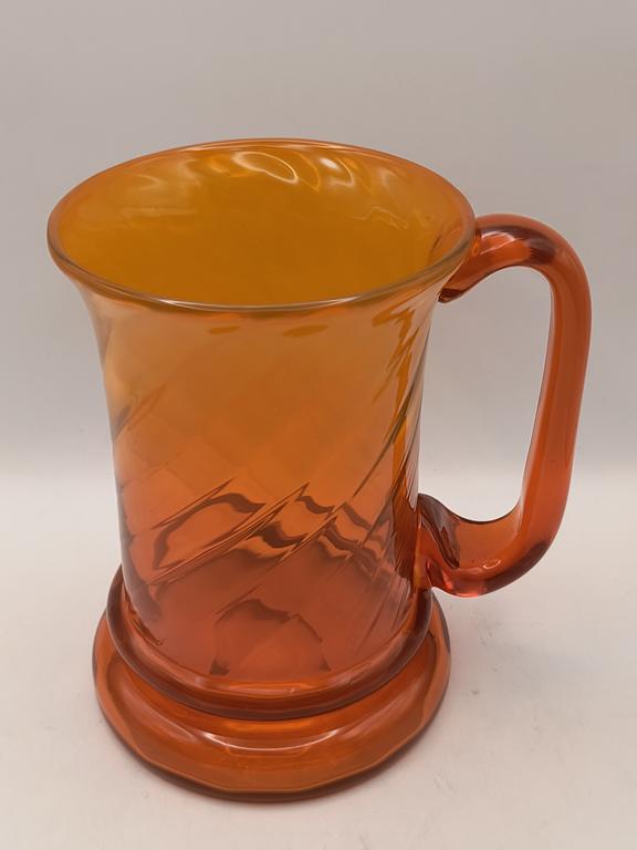 Kufel ze szkła, Ząbkowice