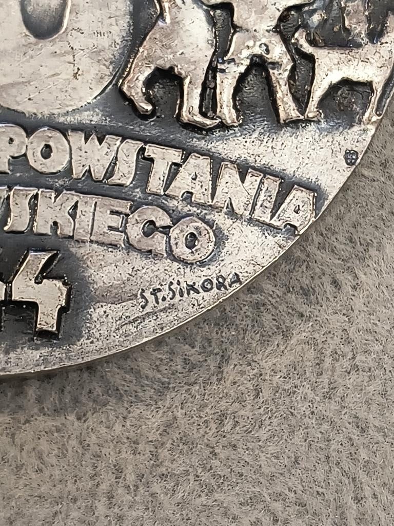 Medal - Bohaterom Powstania Warszawskiego 1944