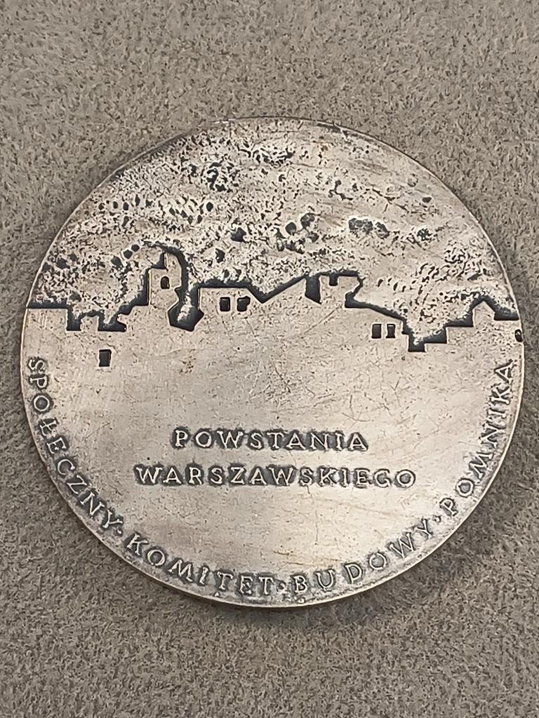 Medal - Bohaterom Powstania Warszawskiego 1944