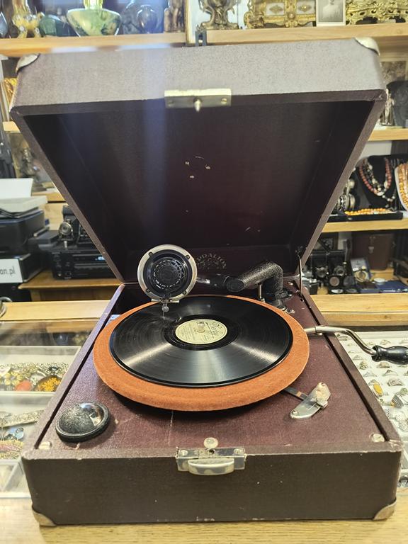 Stary patefon Supralion