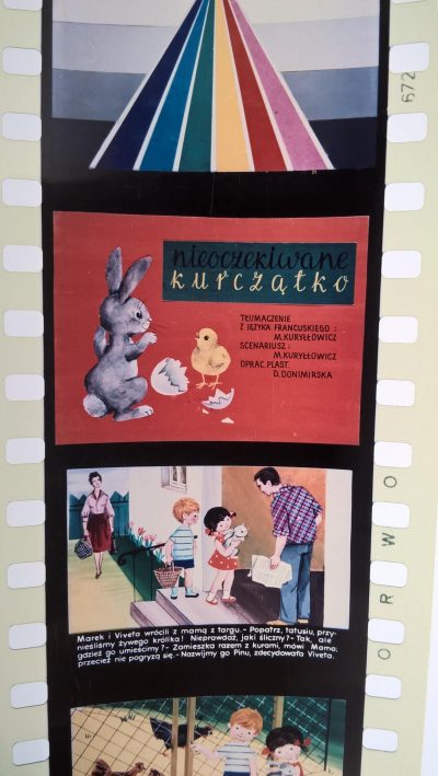 Bajka na projektor – przeźrocze „Nieoczekiwane Kurczątko"