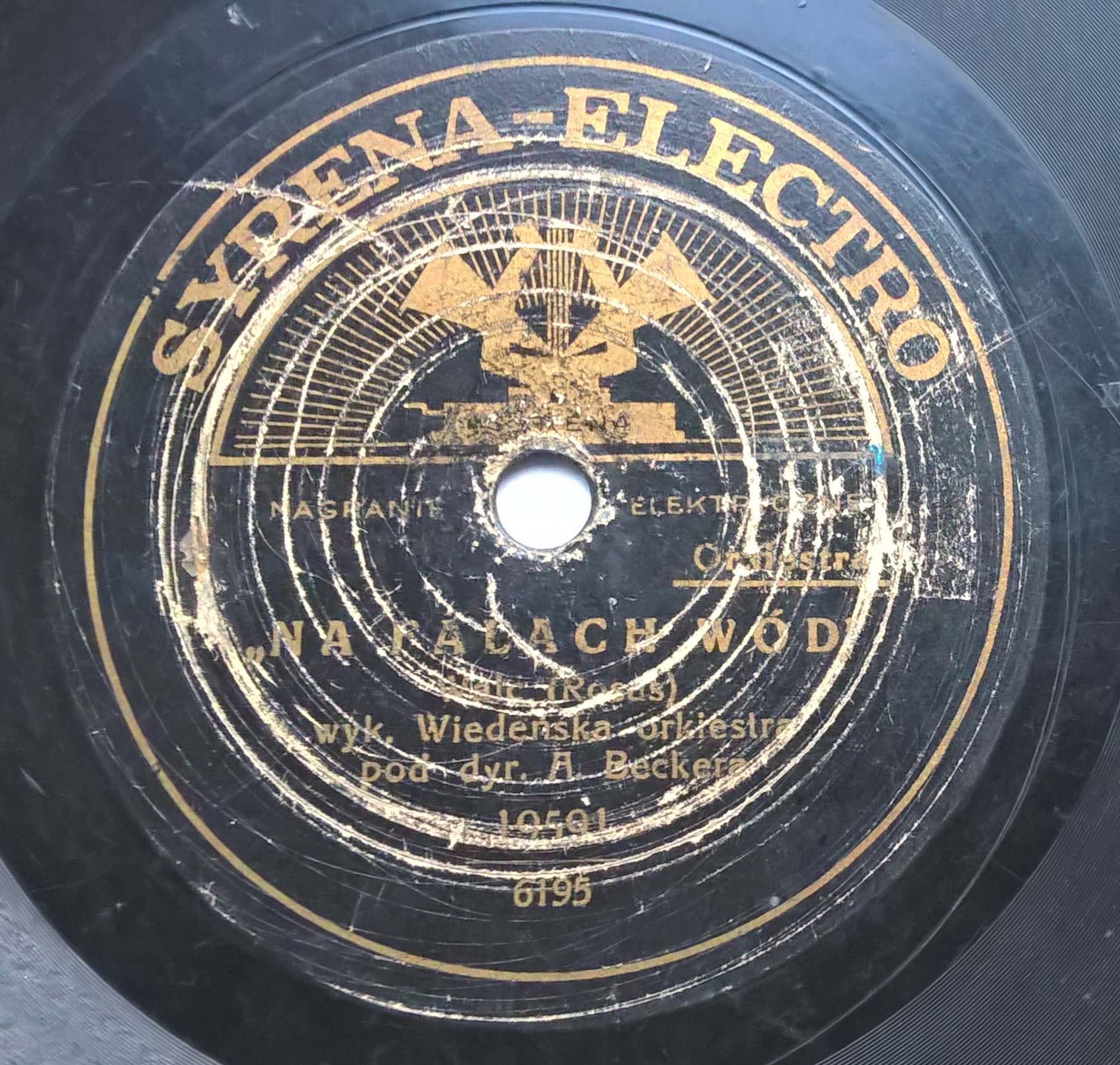 Płyta szelakowa Syrena-Electro - walce: "Na falach wód" oraz "Nad pięknym modrym Dunajem"