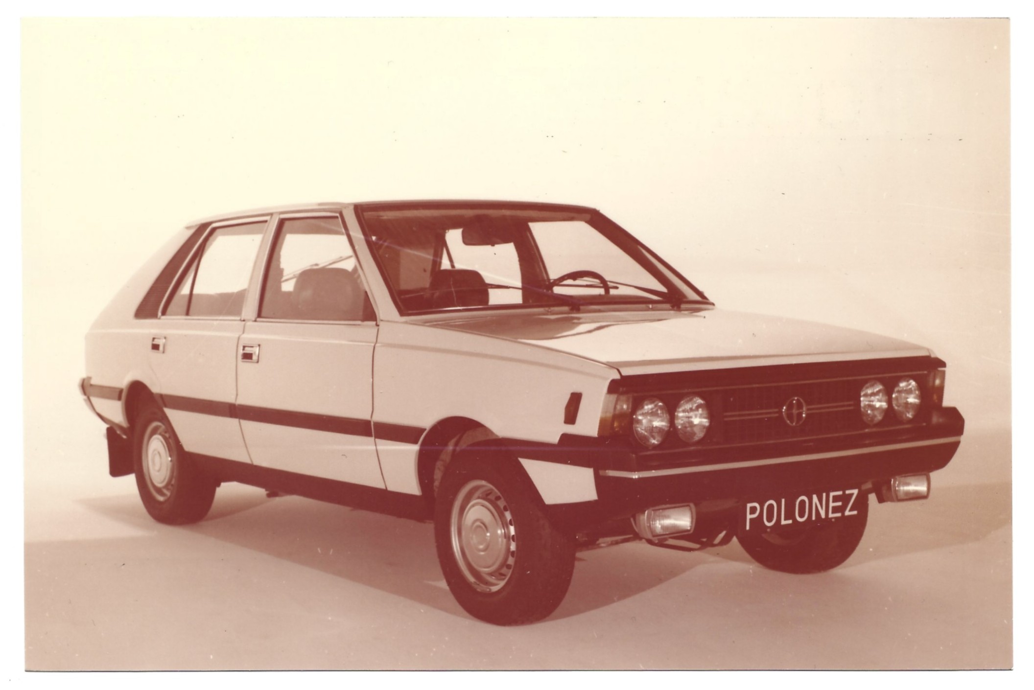 Zdjęcie/pocztówka - POLONEZ, Fabryka Samochodów Osobowych