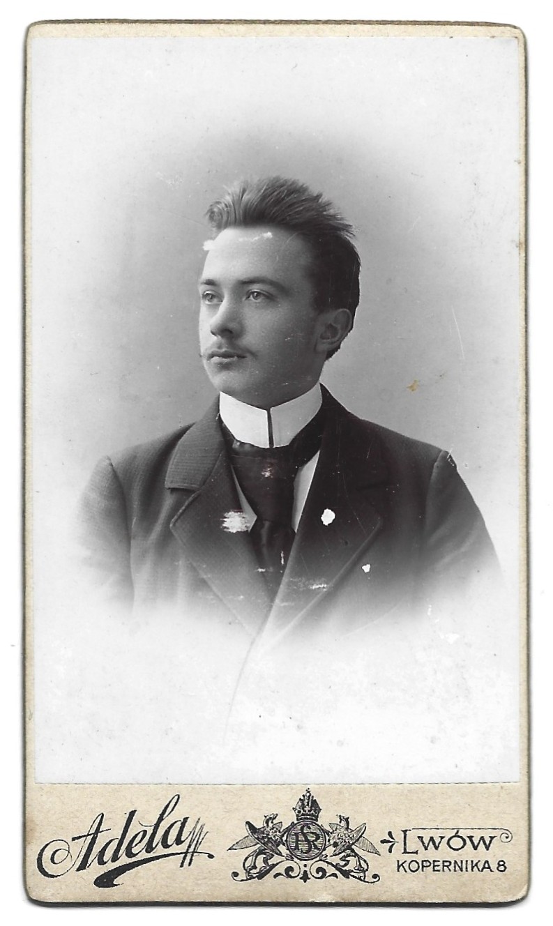 Zdjęcie portretowe mężczyzny - fot. Adela, Lwów
