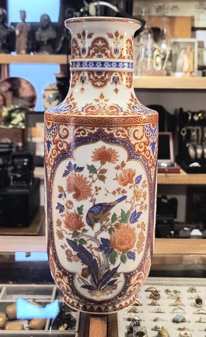 Wazon porcelanowy AK Kaiser, kolekcja Ming - ptaki